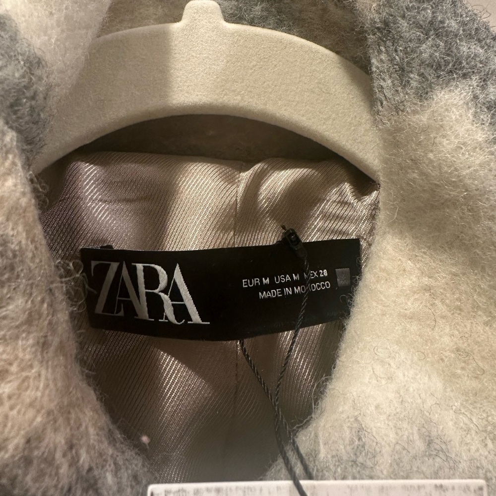 Zara Jacket - Picture 3 of 5